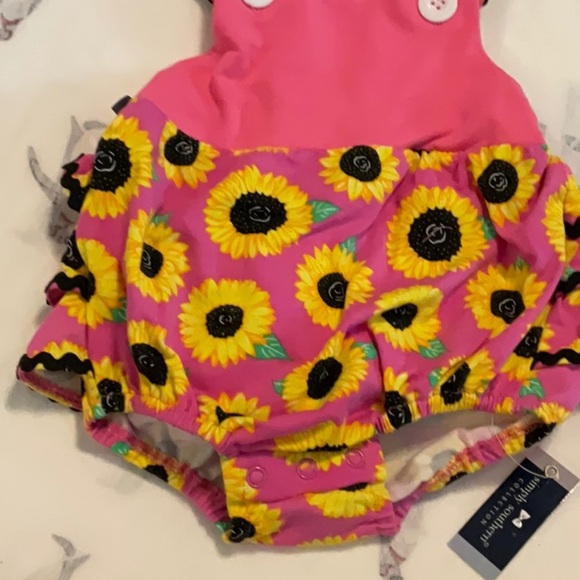 Simply Southern Pink Sunflower Baby Romper - Picture 6 of 6